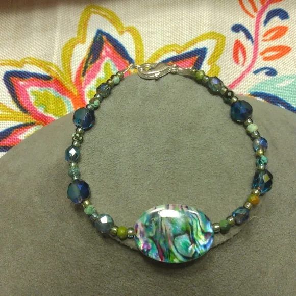 Handmade beaded bracelet set - Picture 2 of 3